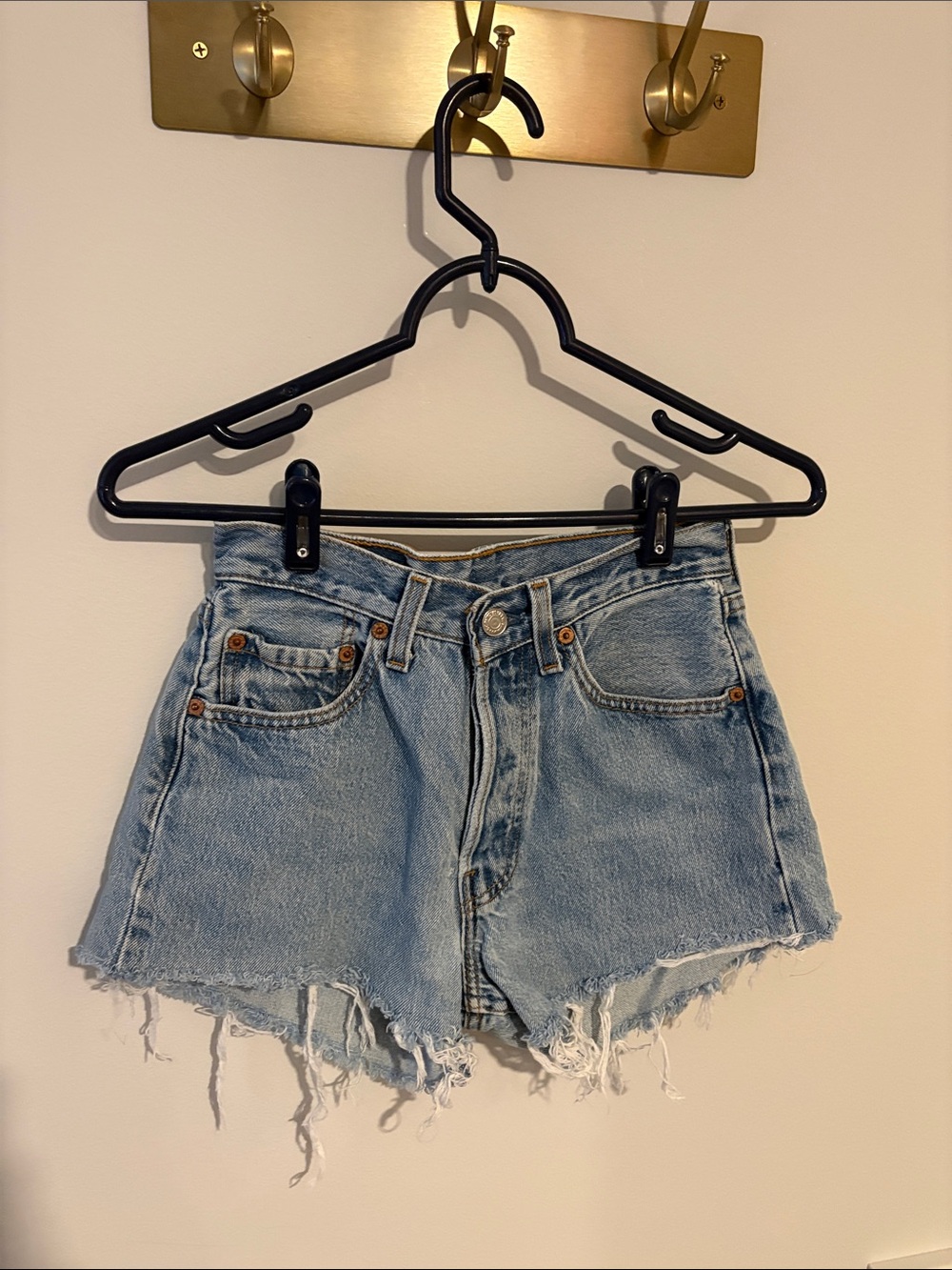 Vintage Levi’s Light Wash Distressed Denim Women's Shorts